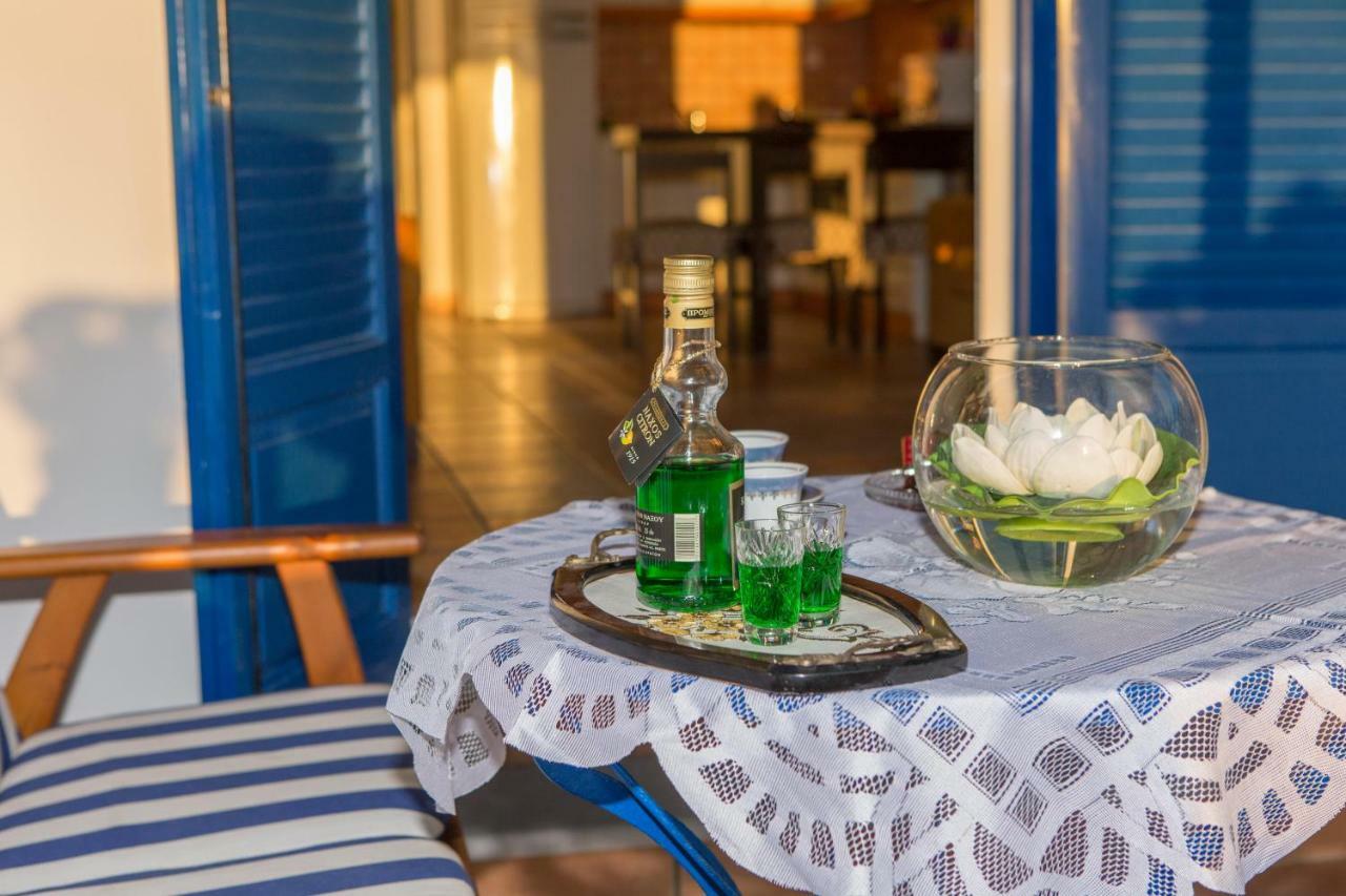 Nicki'S House Apartment Agia Anna  Екстериор снимка
