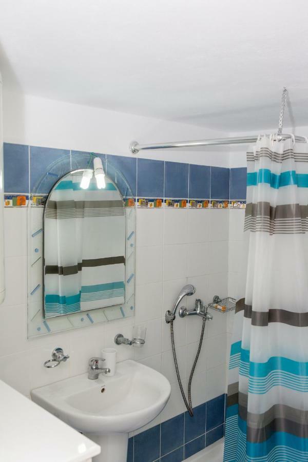 Nicki'S House Apartment Agia Anna  Екстериор снимка